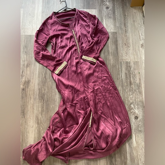 Three pieces traditions Moroccan dress/ Kaftan - Picture 2 of 11